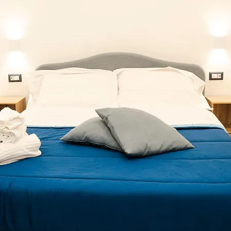 Bed & Breakfast Gira, Vota E Furria 3*