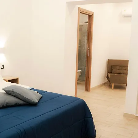 Bed & Breakfast Gira, Vota E Furria 3*