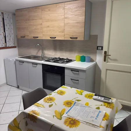 Gira, Vota E Furria Giardini Naxos