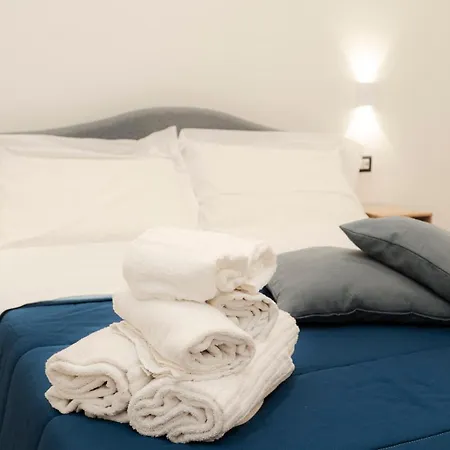 Gira, Vota E Furria Giardini-Naxos